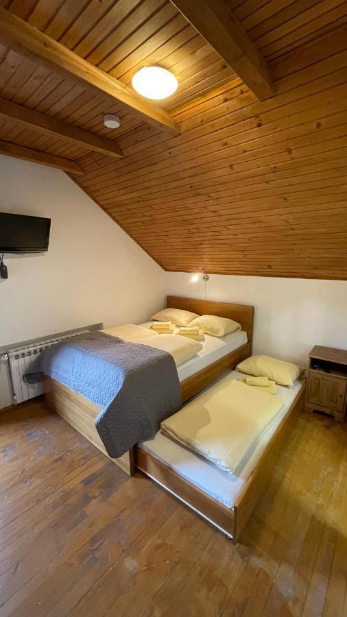 Guest House Alpha Ski Camp Jahorina Eksteriør billede