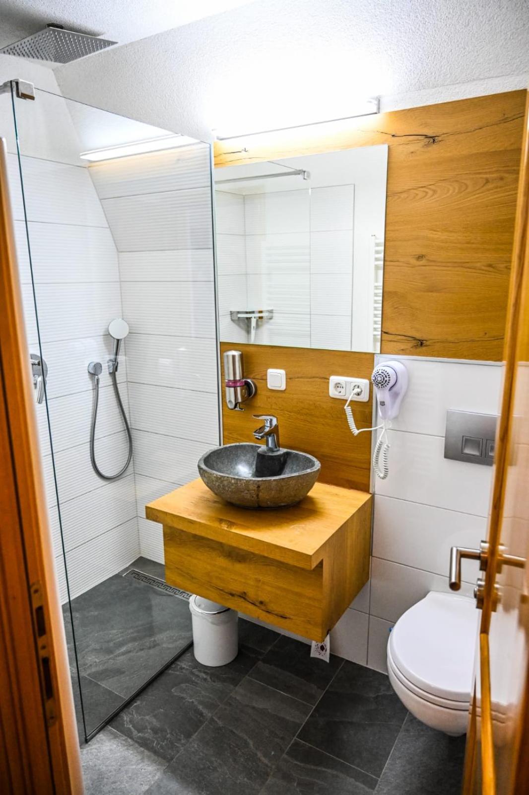 Guest House Alpha Ski Camp Jahorina Eksteriør billede