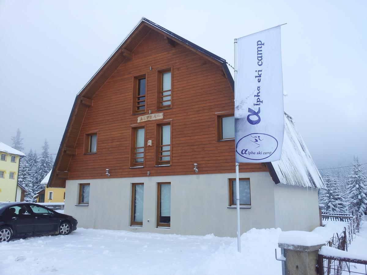 Guest House Alpha Ski Camp Jahorina Eksteriør billede